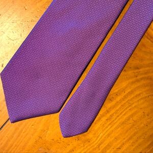 NWT Brooks Brothers Purple Silk Tie with Textured Pattern
